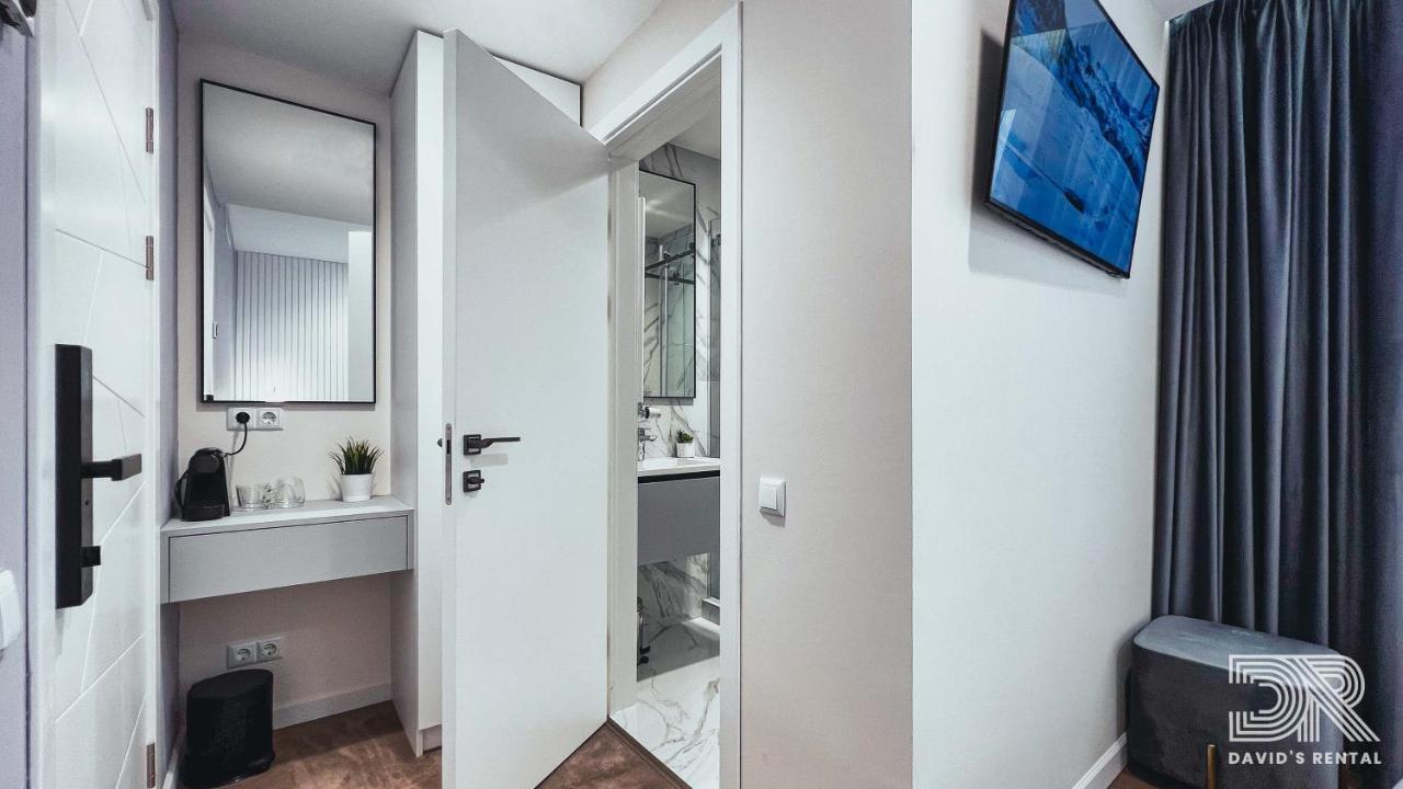 David'S Rental Rooms Bukares Bagian luar foto