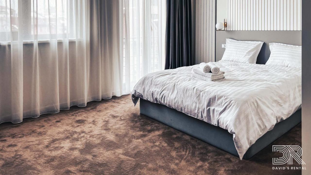 David'S Rental Rooms Bukares Bagian luar foto