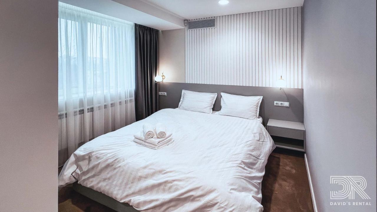 David'S Rental Rooms Bukares Bagian luar foto