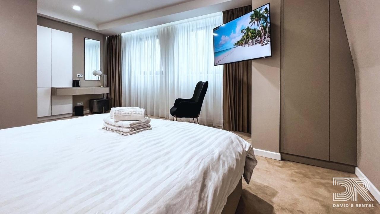 David'S Rental Rooms Bukares Bagian luar foto